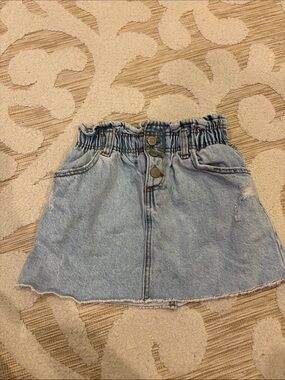 Zara girls High-Waist Light Blue Denim Skirt with Button Front